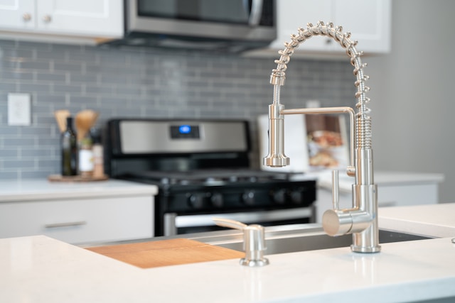 Choosing the Perfect Kitchen Faucet